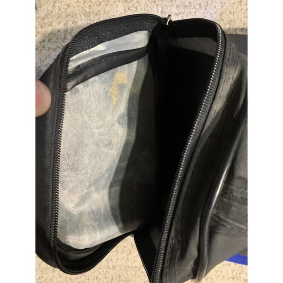 Vintage MacGregor 90s Duffle Gym Bag Black & Blue Nylon Approx. 10” x 17” x 8” - Picture 5 of 7